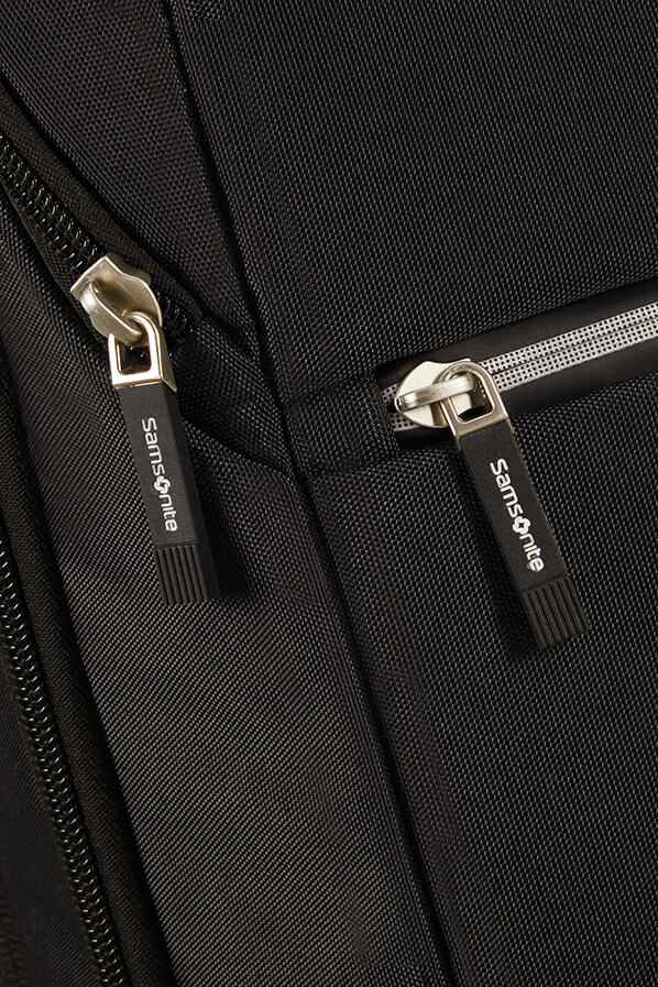 Samsonite-Litepoint-Backpack-11